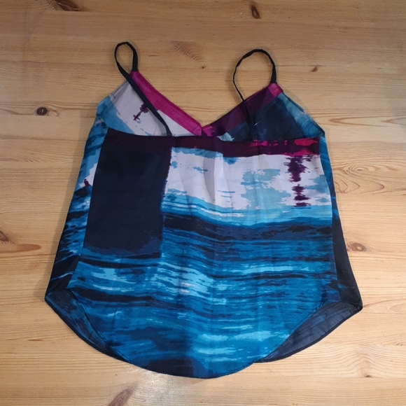 Abstract print unique front design RACHEL tank - Picture 4 of 6